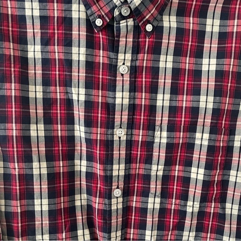 J. Crew Men's Red Navy White Plaid Casual Slim Pocket Button Down Shirt Size M‎